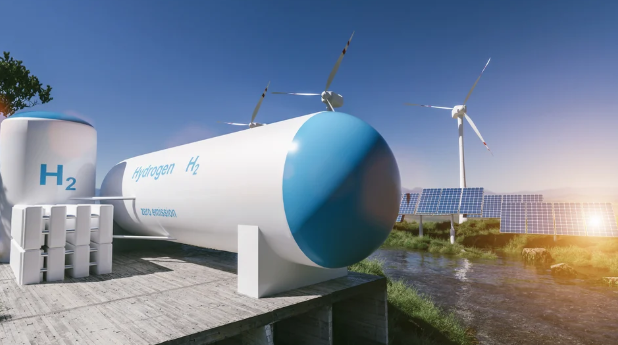 如何利用风能和太阳能等可再生能源生产绿色氢气。