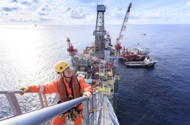 英国石油公司Clair Ridge石油项目预计产量为12万桶/天。