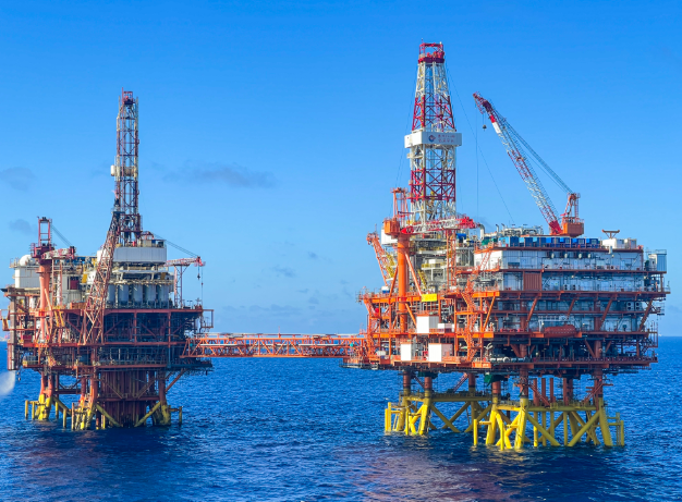 惠州25-8B钻采平台完成海上安装。