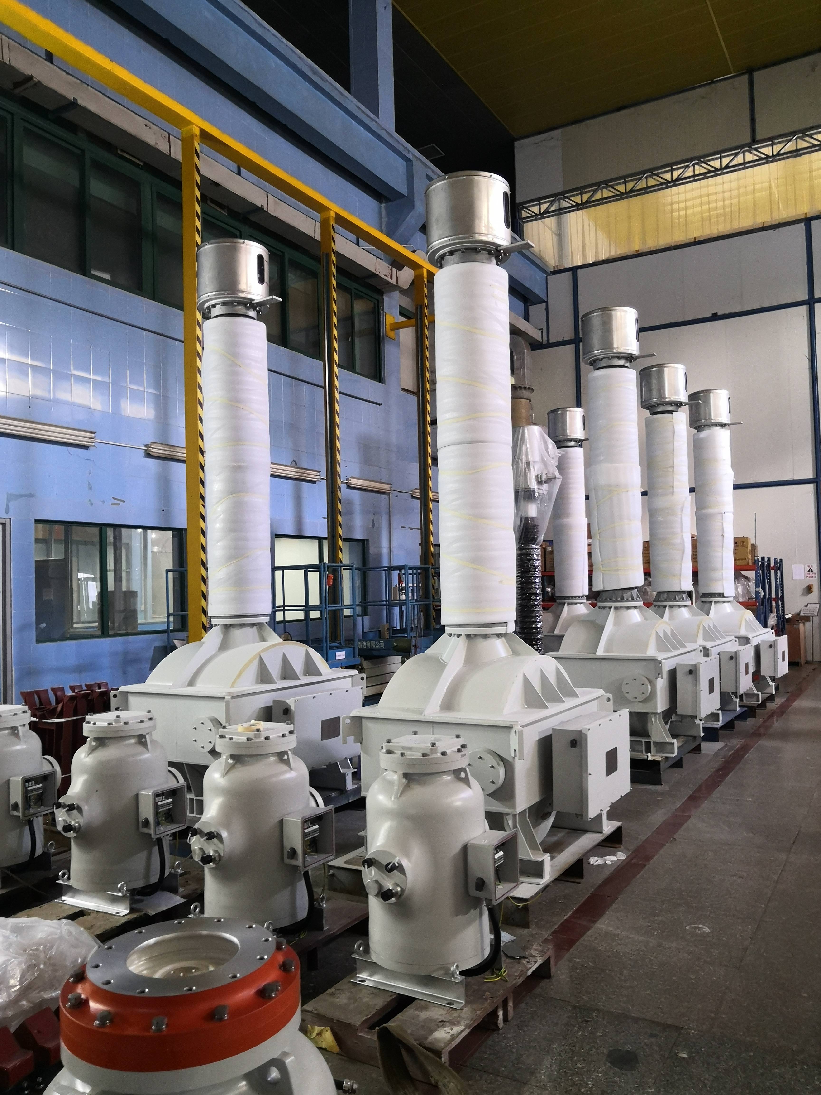 220kV 站式电压互感器(油绝缘)