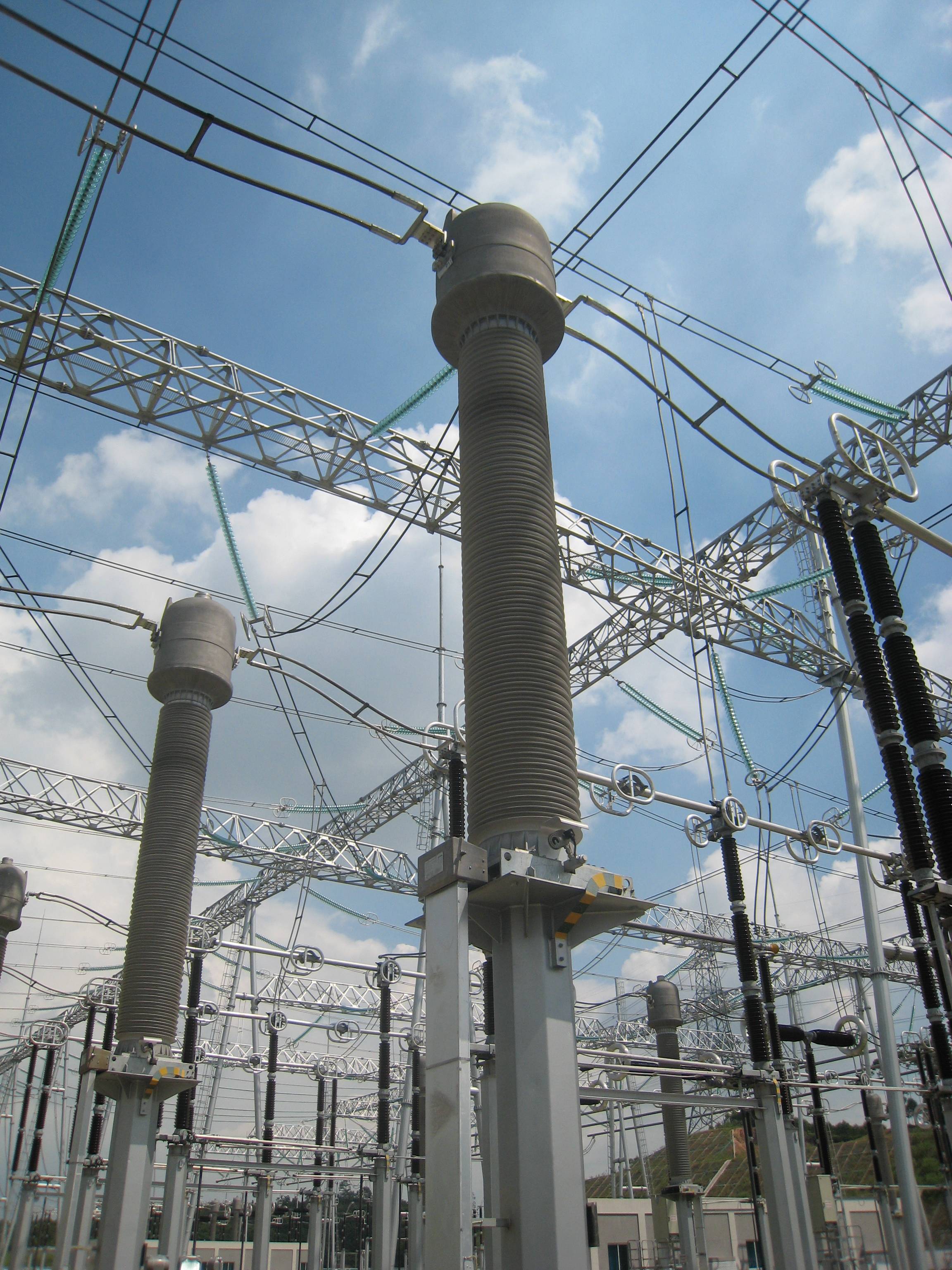 500kV 电流互感器 (气体绝缘)