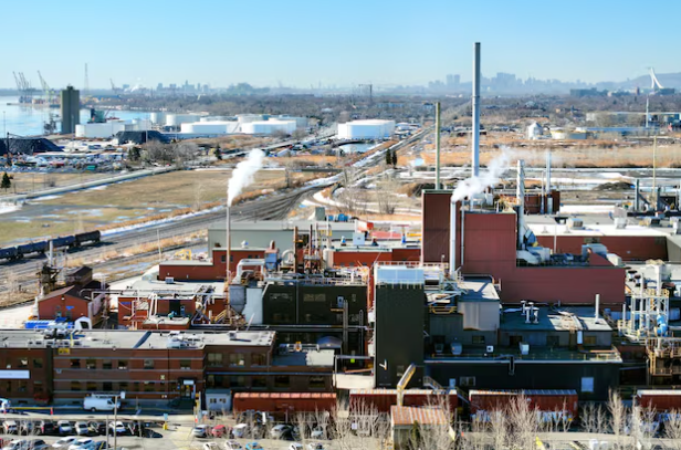 2025年3月18日，无人机拍摄的画面显示，位于加拿大魁北克省蒙特利尔的嘉能可加拿大铜精炼厂(CCR)。