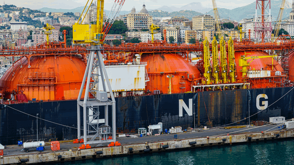 乌克兰石油天然气公司分别与 ORLEN 公司和一家新的希腊公司签署了协议，将美国生产的液化天然气进口到乌克兰和其他欧洲国家。