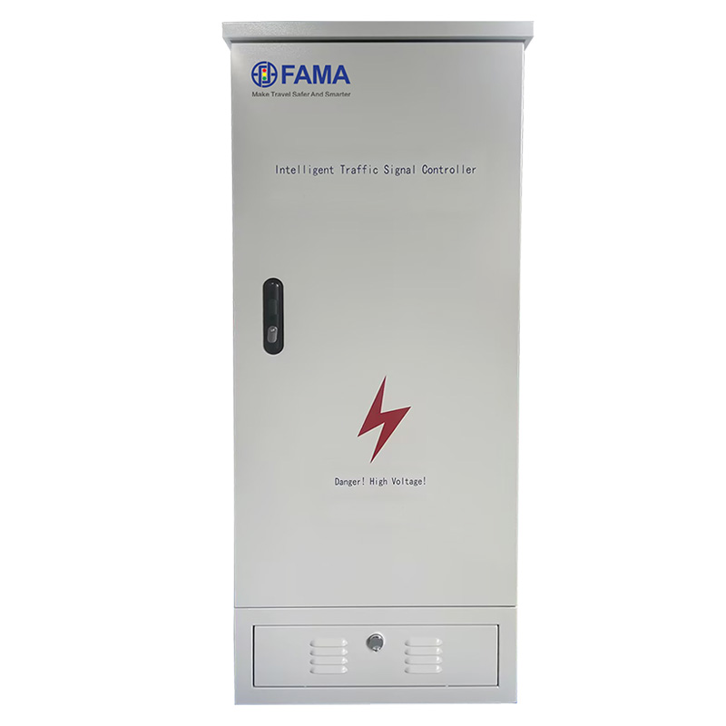 集中协调式交通信号控制机