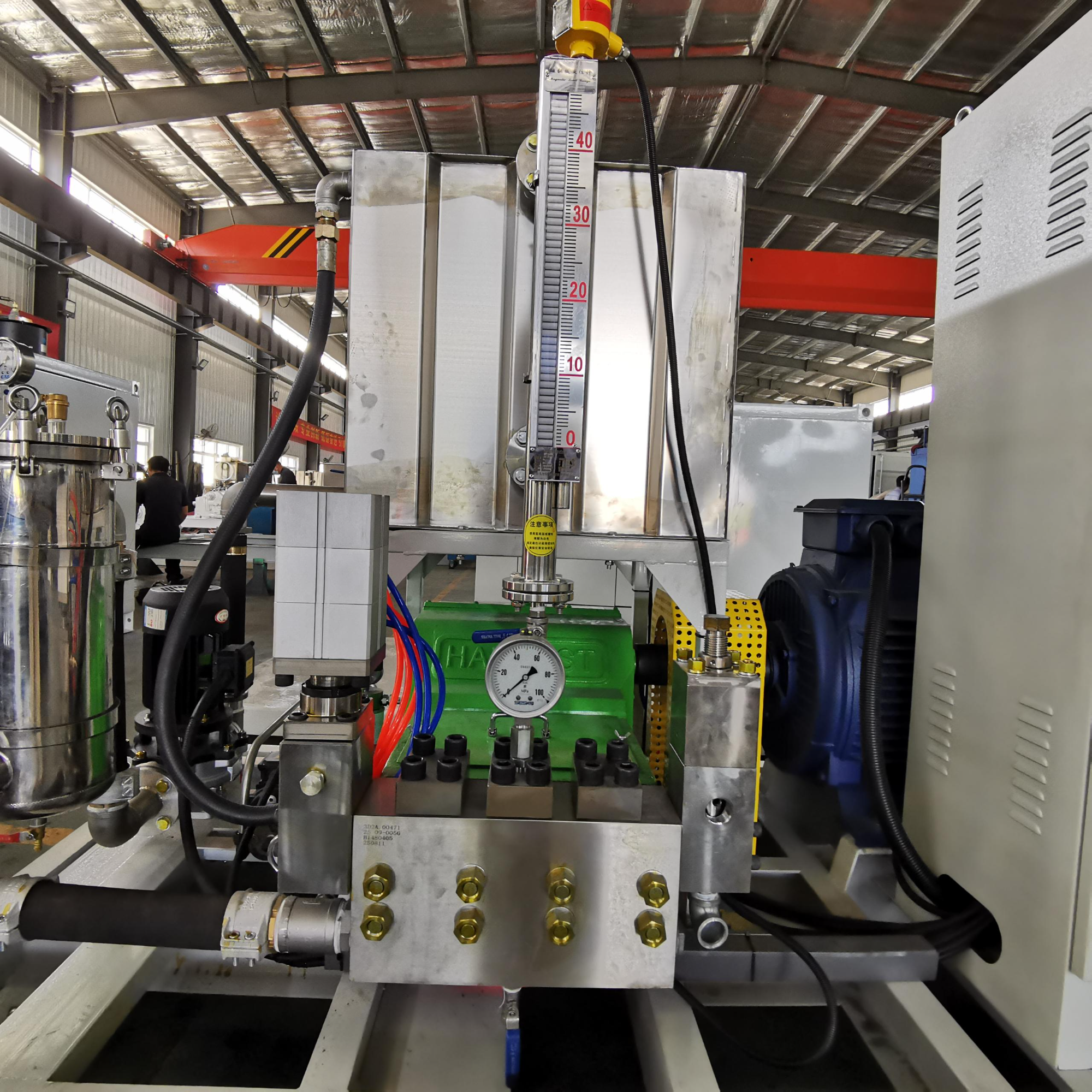 Continuous Operation Plunger Pump with Enhanced Lubrication