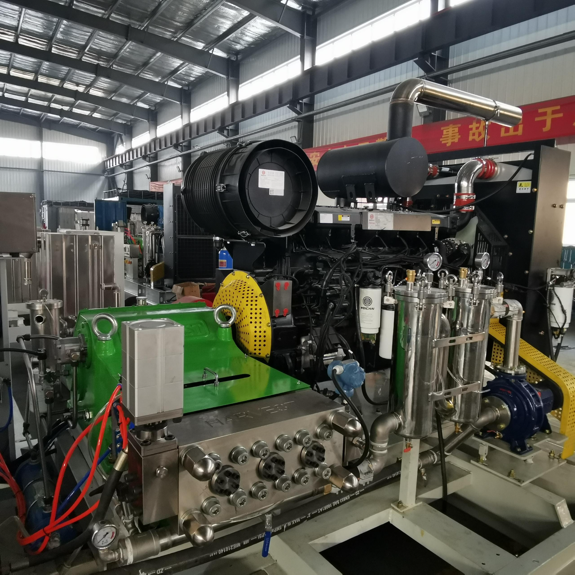 High Pressure Plunger Pump with Durable Cemented Carbide Plungers for Jet Cleaning