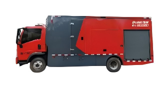 سيارة إمداد وتصريف مائي معيارية عن بعد (9 طن)