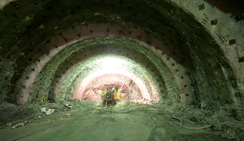 隧道工程施工现场