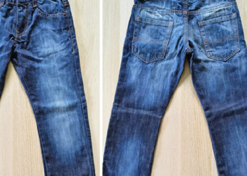 未经后续水洗的喷砂牛仔裤（未磨损的接缝和凸起部分）