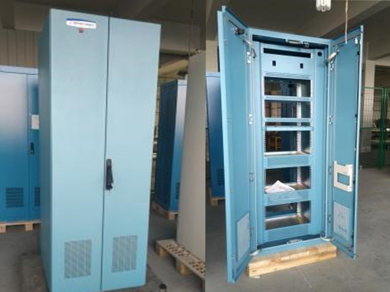 核电厂核岛内外部设备的控制柜