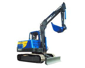 履带式液压挖掘机