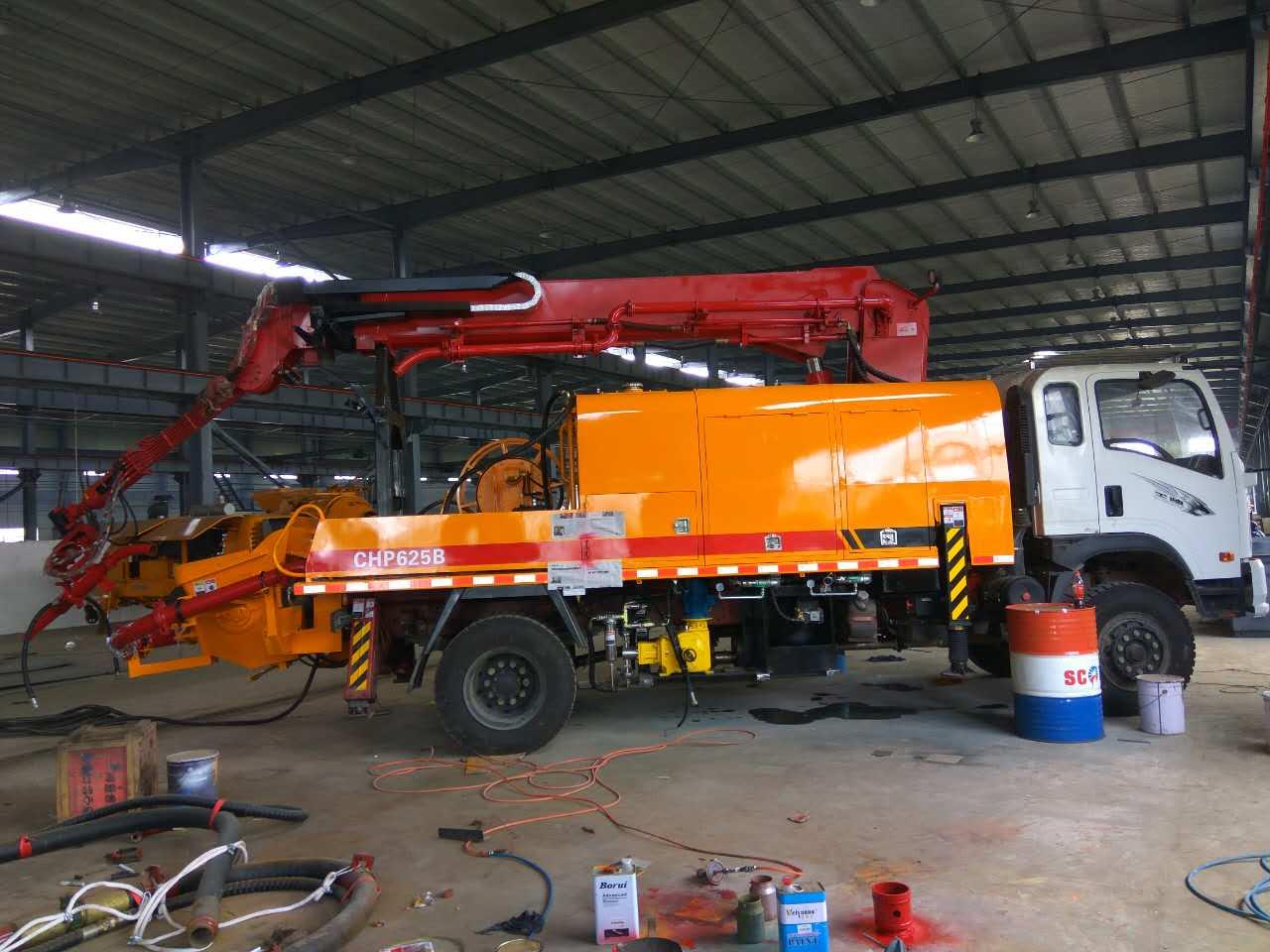 机械臂湿喷台车