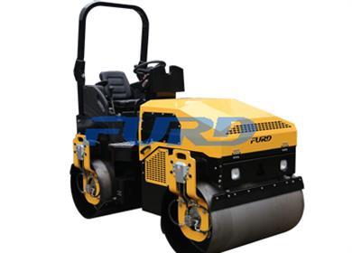 FYL-1200 3吨液压双驱压路机