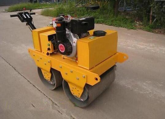 0.8吨小型压路机