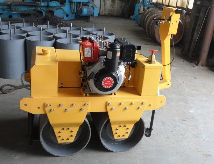2吨小型压路机