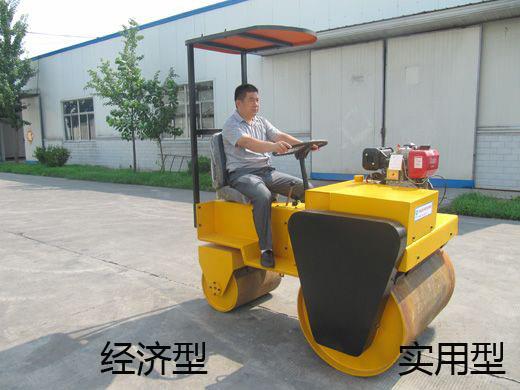 DYL-2.0B型压路机