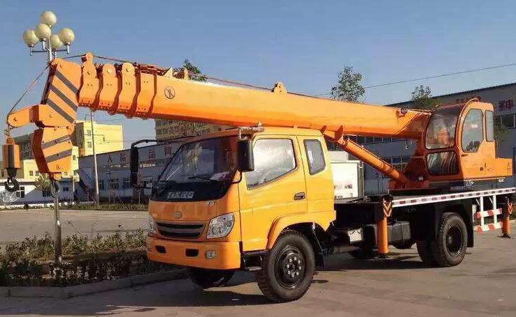 农建吊车