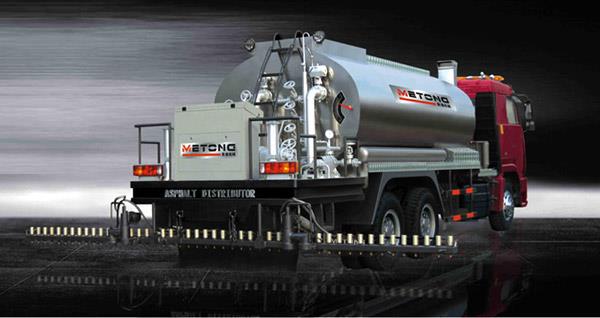 智能型沥青洒布车