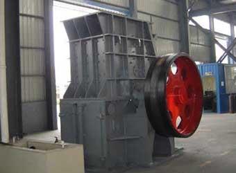 反击锤式破碎机