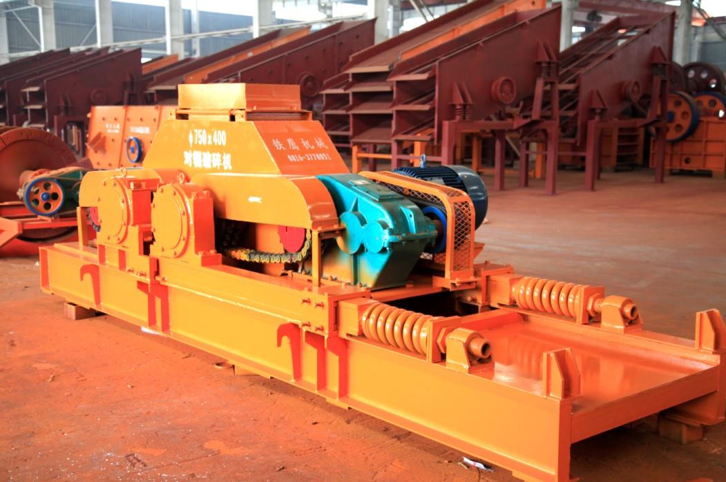 对辊破碎机