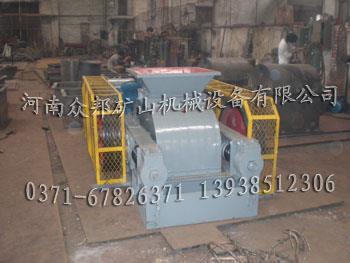 对辊式破碎机