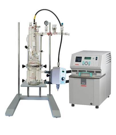 夹套分体无放料阀反应釜