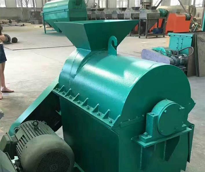 半湿物料粉碎机