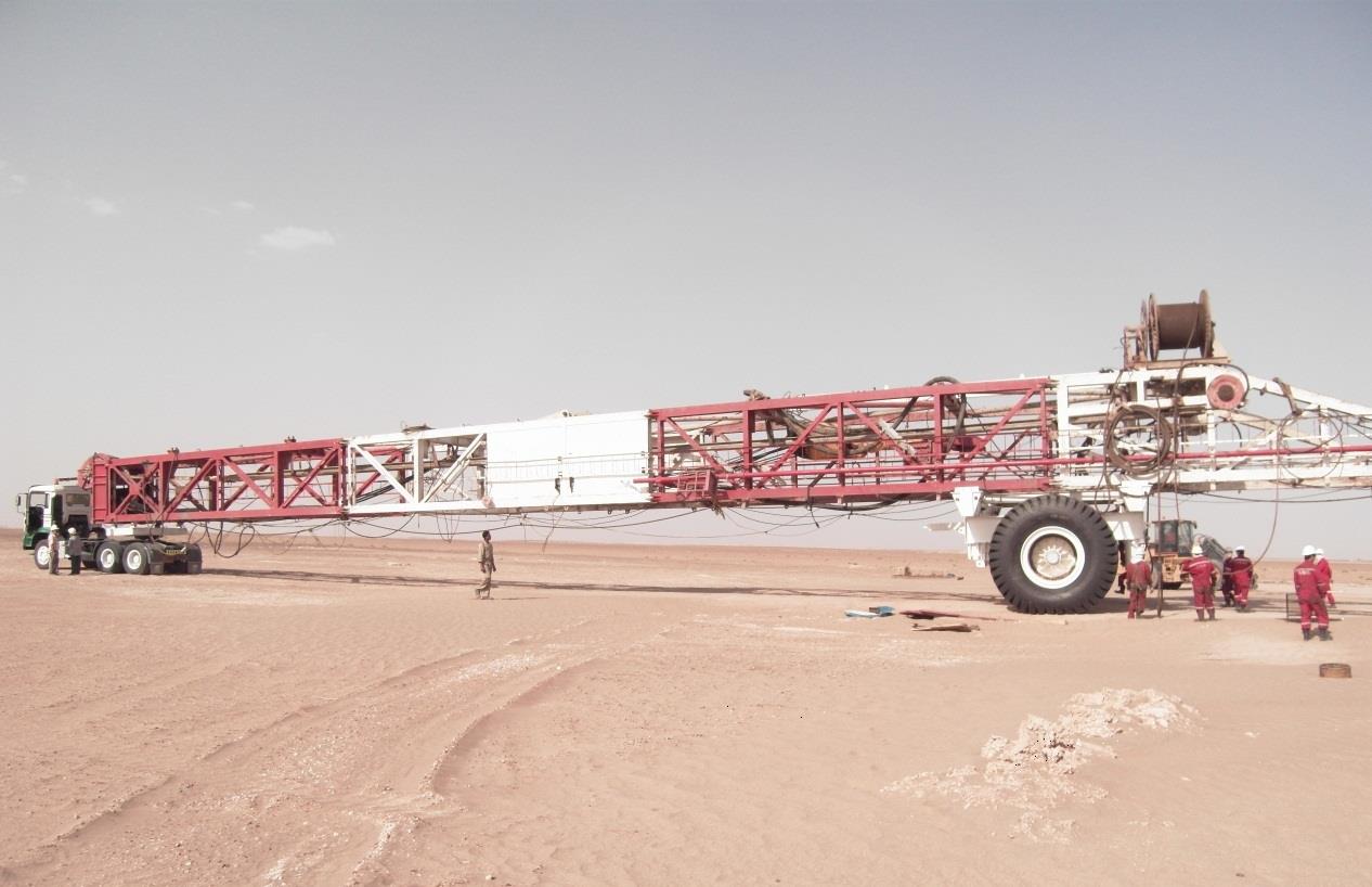 钻机井架整体移运装置