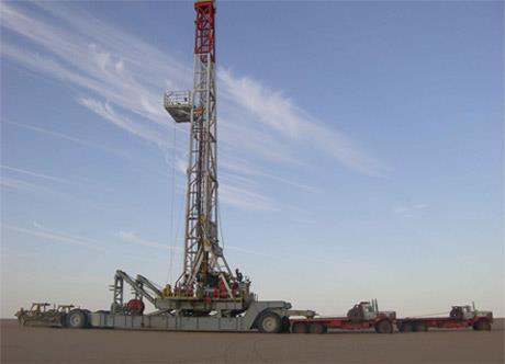 钻机主体整体移运装置