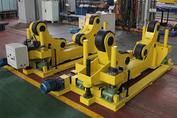 焊接装配滚轮架