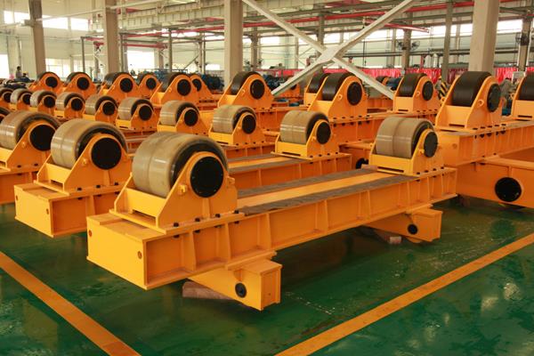 可调式焊接滚轮架