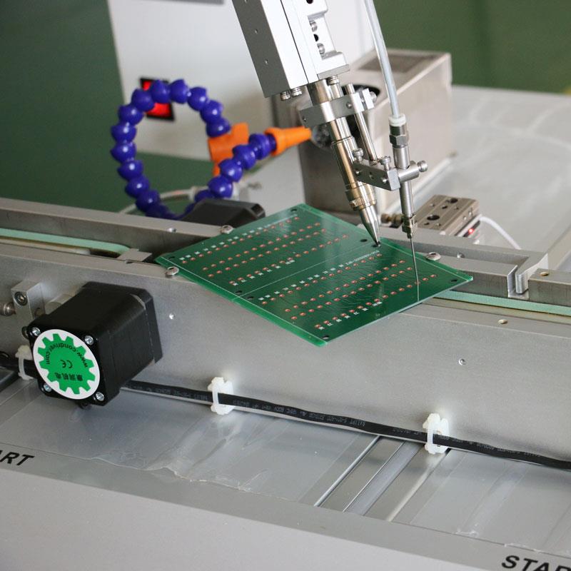 RF9003L流水线式自动焊锡机