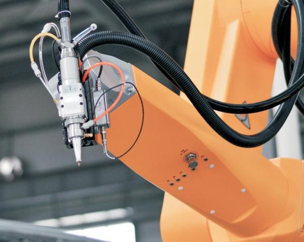 机器人激光切割系统