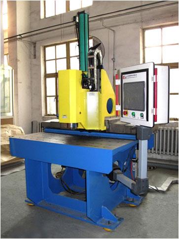 中国首台搅拌摩擦焊点焊设备