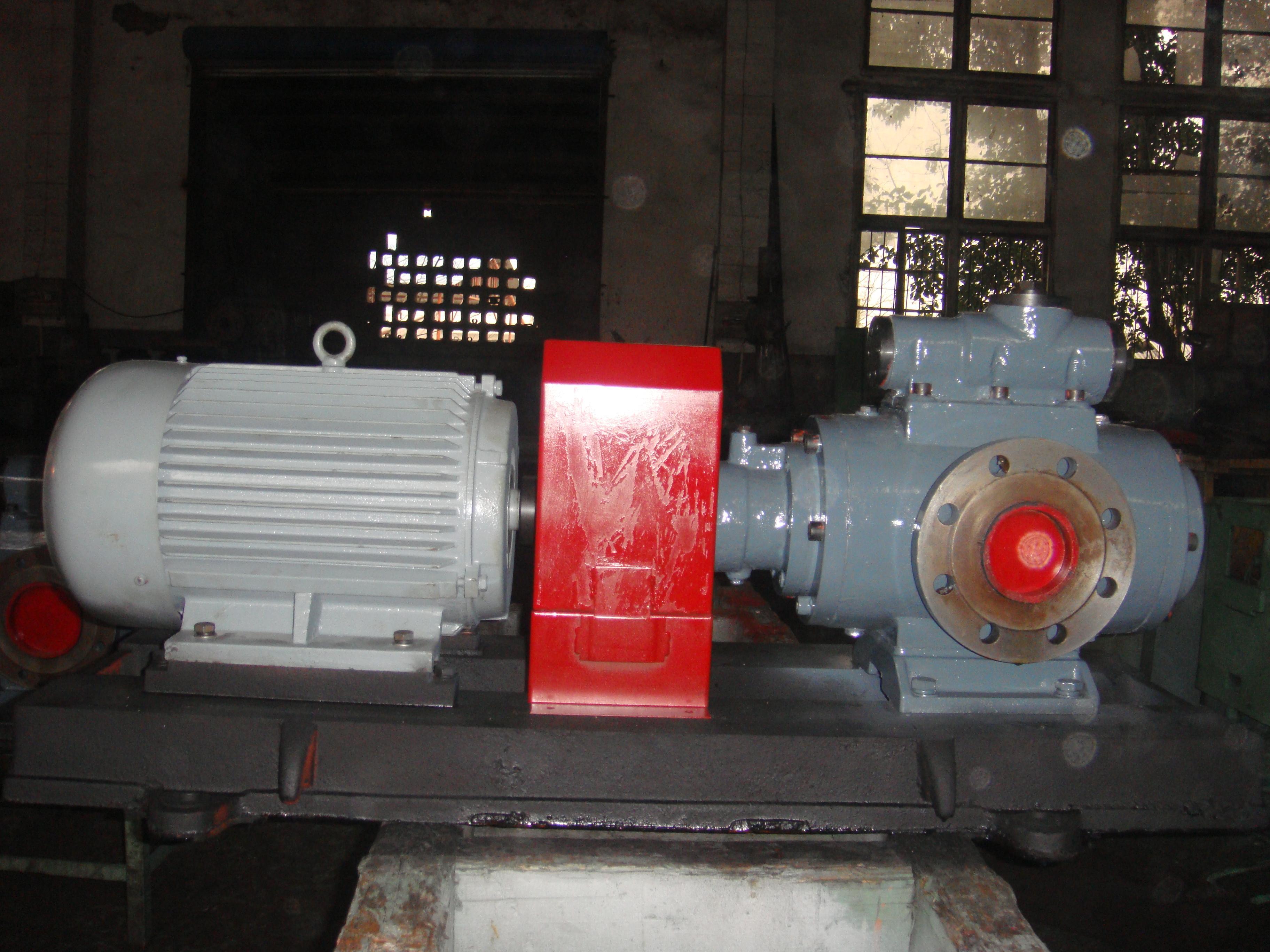 HSNH三螺杆泵(HSNH120-46卧式整机)