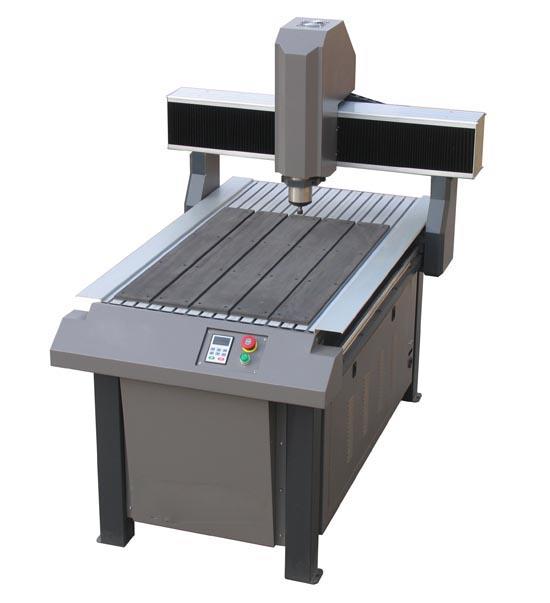 畅潇牌6090型雕刻机