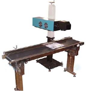 激光飞行打标机