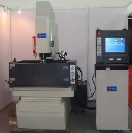 出口型高精密镜面火花机HY-B30CNC