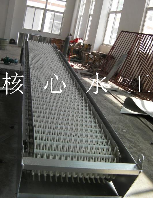 XGS-旋转式格栅除污机