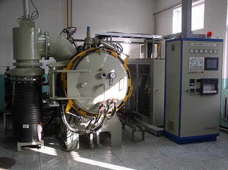 真空高压气淬炉
