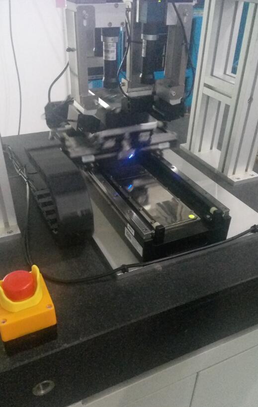 手机中框产品内长宽检测设备