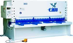 hydraulic guillotine shears,standard features of series 3eo and 1eo shears