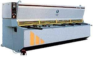 MAX COMMON hydraulic guillotine shears