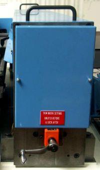 1735 - Edge trimming shears