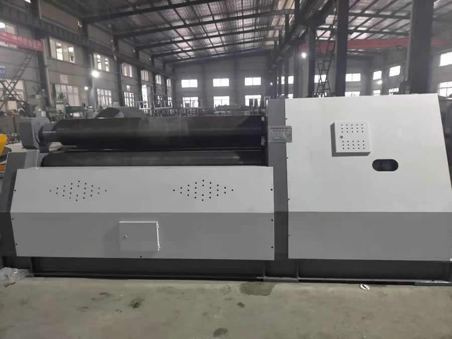 W12-16X1500四辊卷板机