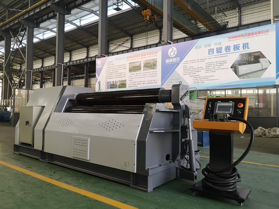 W12-16X2000四辊卷板机