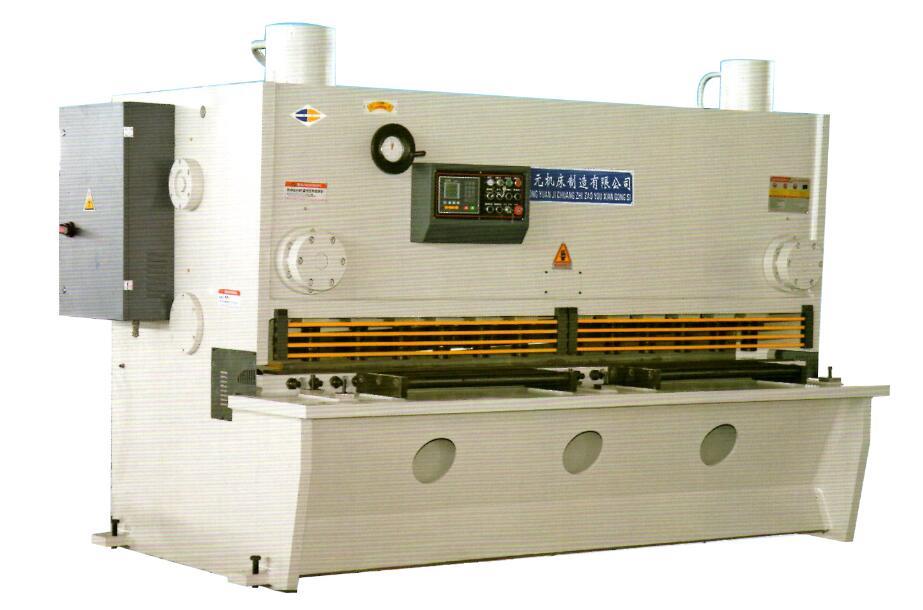 QC11K系列液压闸式剪板机