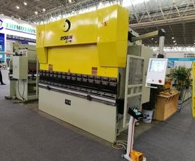 WE67K系列电液伺服数控折弯机