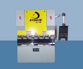 WC67K-40T/1500数控折弯机