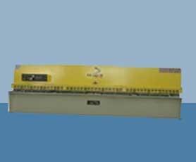 QC12Y系列液压摆式剪板机